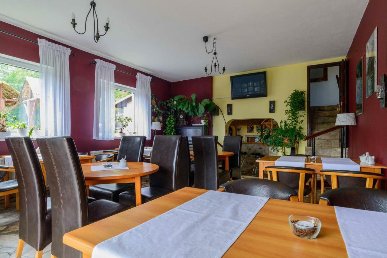 Dw Averon Świeradów-Zdrój Exteriör bild